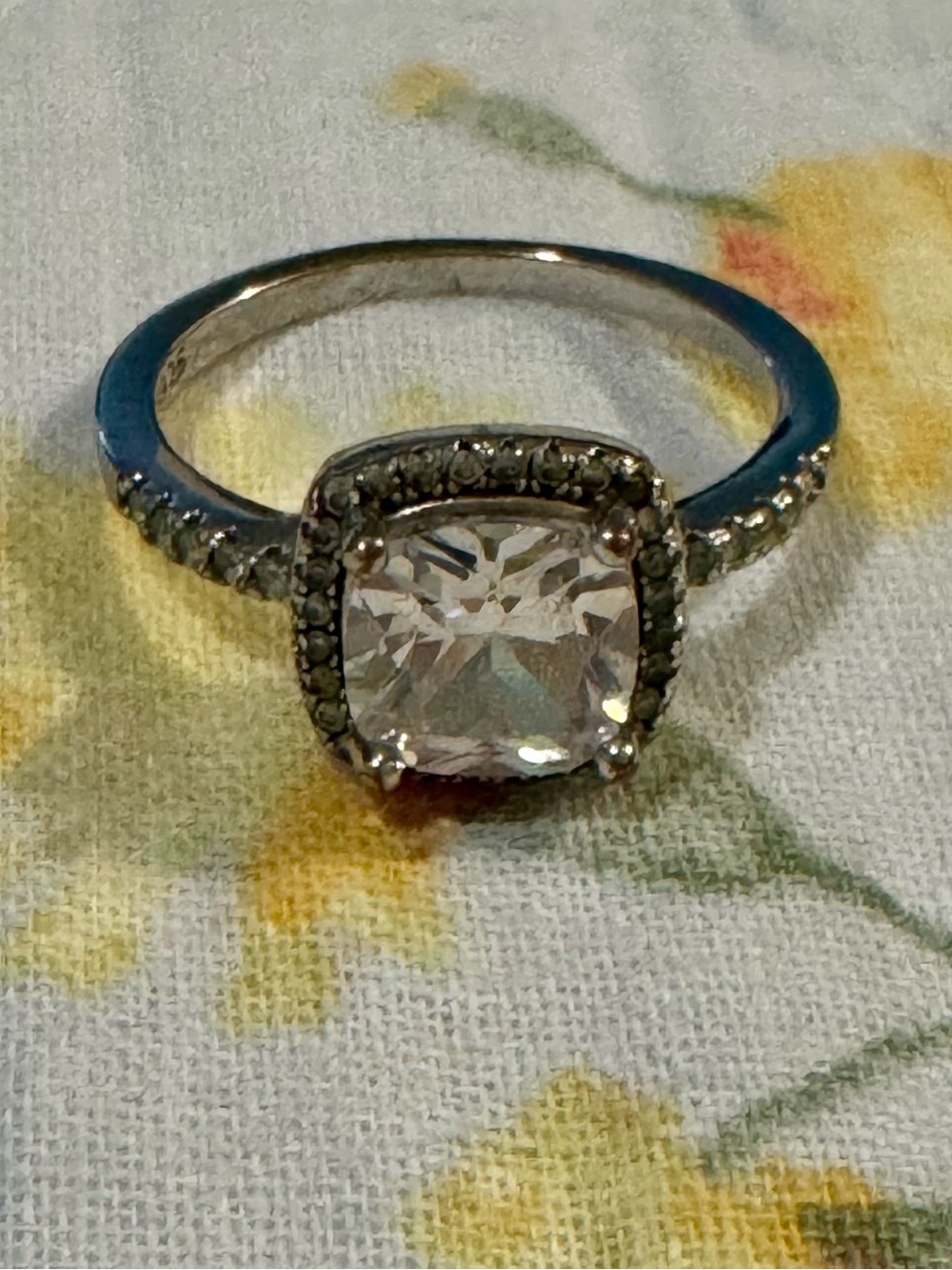 Silver 925 Halo Cushion-Cut Clear Stone Ring Engagement Wedding Promise Ring Sz9